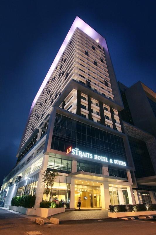 The Straits Suites By Ciconia Malacca Exterior photo