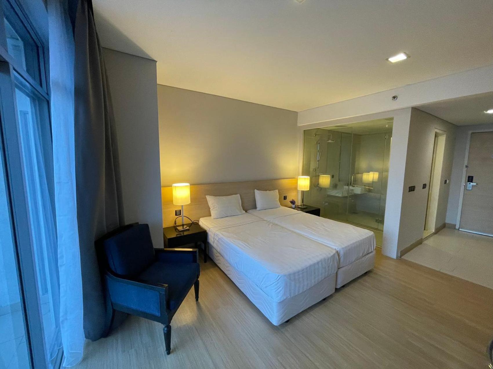 The Straits Suites By Ciconia Malacca Exterior photo